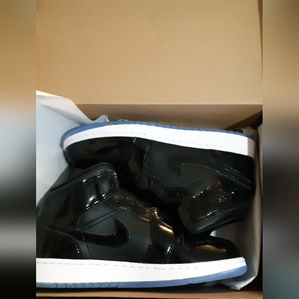 Air Jordan 1 SE SPACE JAM